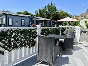 Photo 1- click for photo gallery